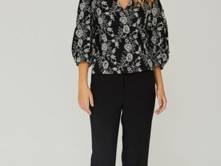 A-VIEW - Brodie Blouse - 154 Black Off White Fashion